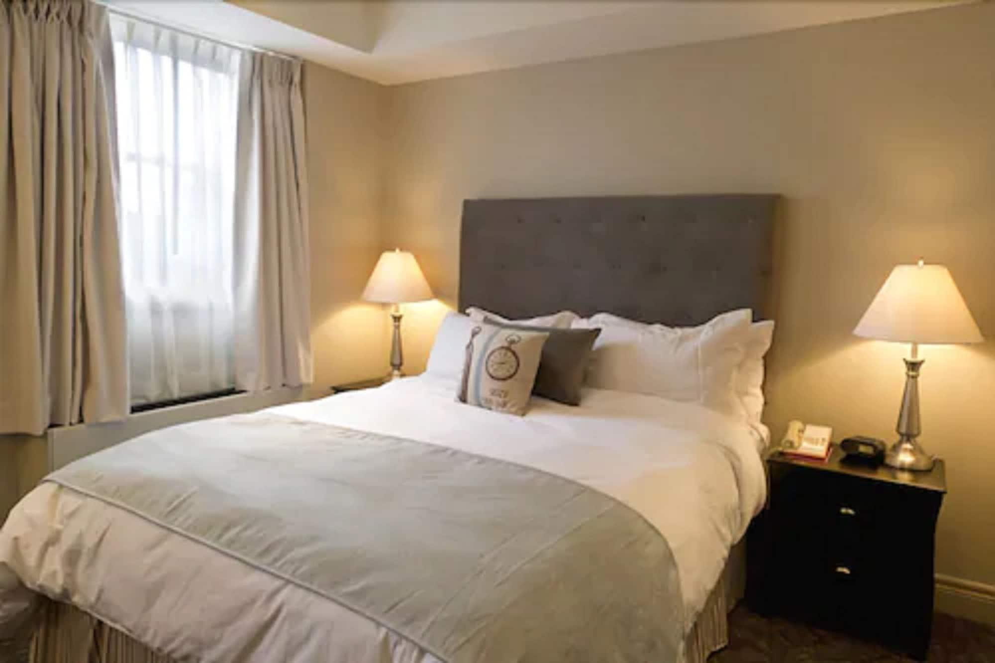 The Glenerin Inn Місісаґа Екстер'єр фото